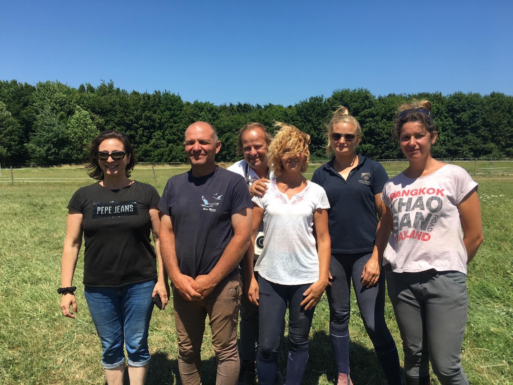 l'équipe pédagogique avec le collége et lycée Notre Dame